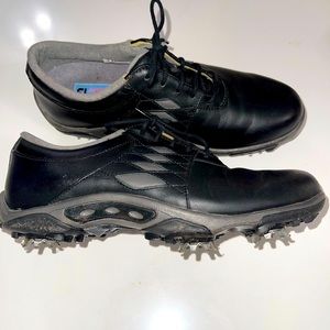 FJ FootJoy  Women’s Golf Shoes Size 7 Black Gray